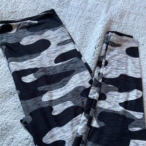 Lularoe TC2 leggings